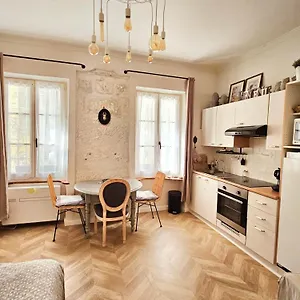 Centre-historique, à Deux Pas Du Palais, Wifi Appartement Avignon